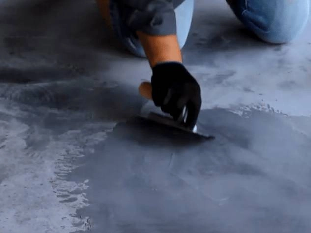 Нанесение арт-бетона